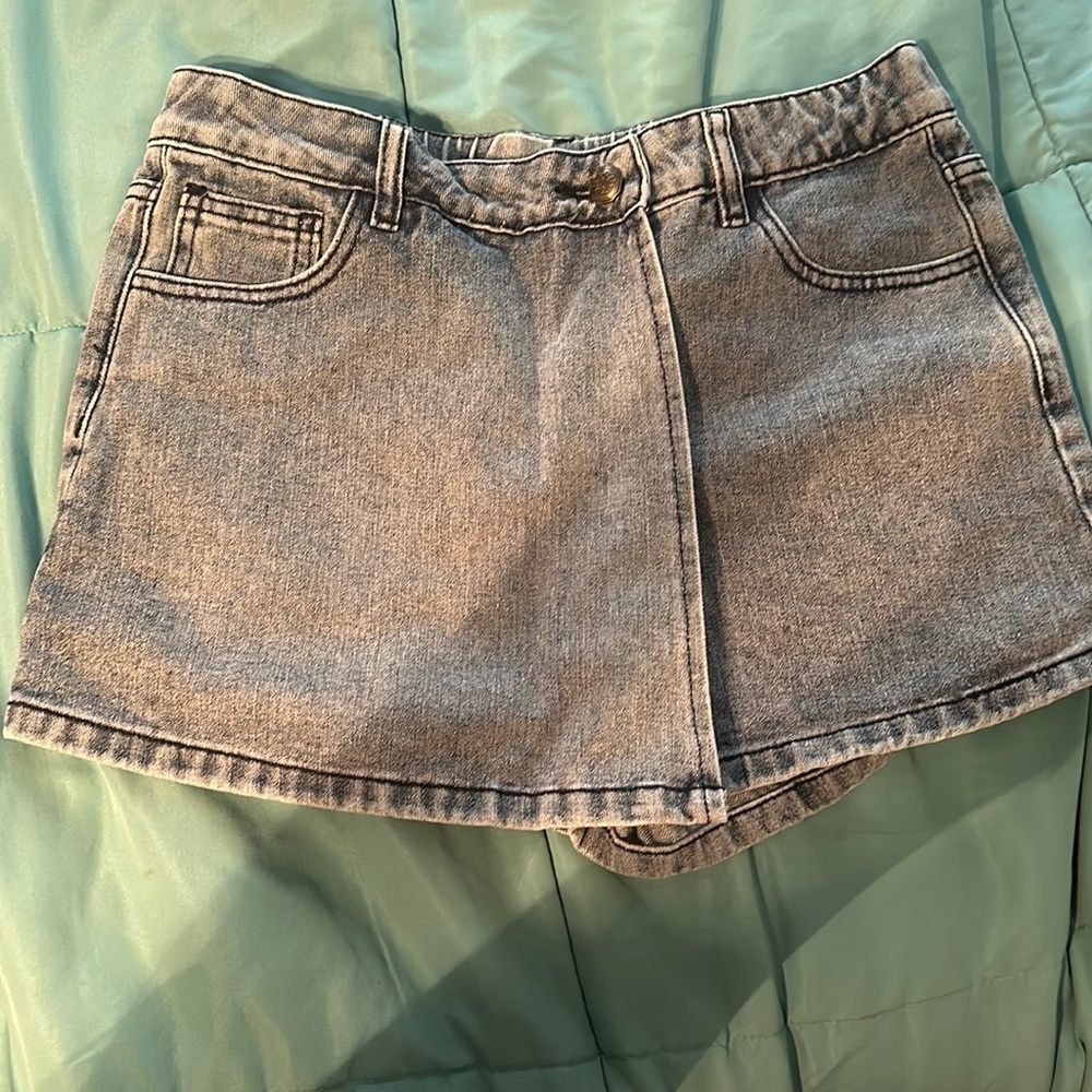 Crazy train denim skort
